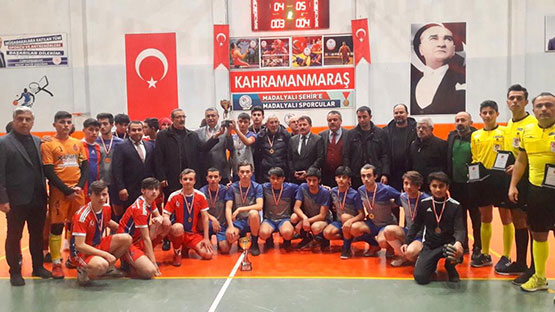 100.-yil-futsal-ve-basketbol-turnuvasi1.jpg