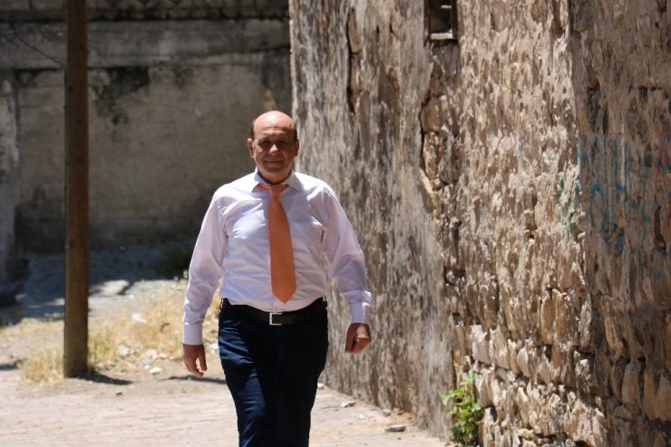 10 yıl muhtarlık yaptı, 4 bin 500 dilekçe verdi