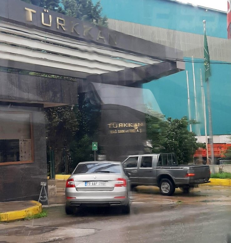 İYİ Partili Türkkan’ın kaçak yapı belirlenen çiftlik ve fabrikası havadan görüntülendi