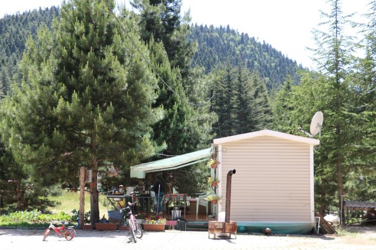 Koronadan kaçan Başkonuş Yaylası’na çıktı