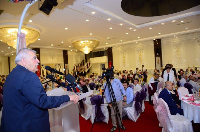 32-001.jpg 32-001.jpg