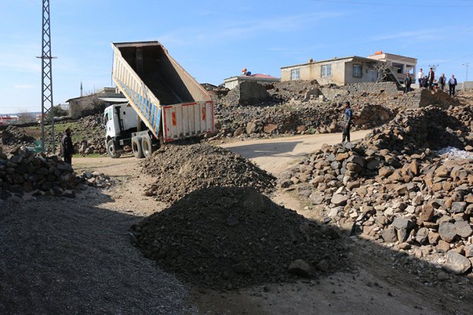 a1-004.jpg a1-004.jpg