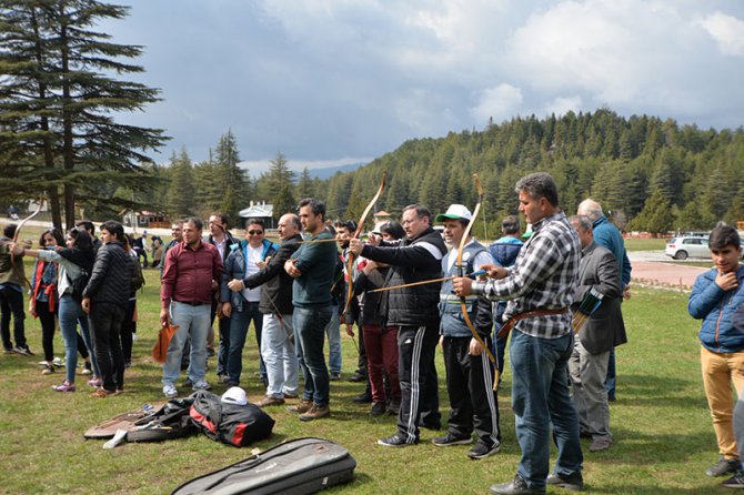 a4-001.jpg a4-001.jpg