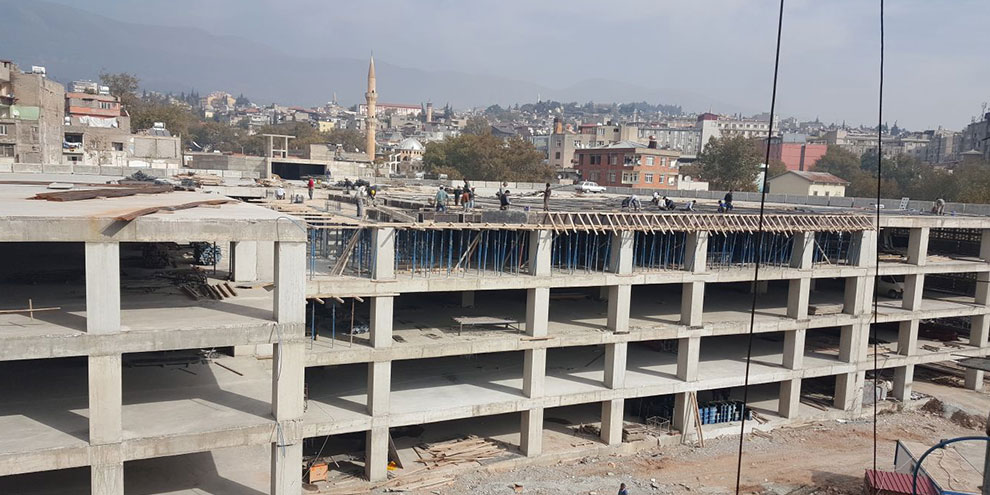 arasa-otopark-son-hizla-devam-ediyor2.jpg