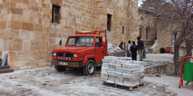 baskan-guven’den-eshab-i-kehf’e-kalici-restorasyon-mujdesi3.jpg