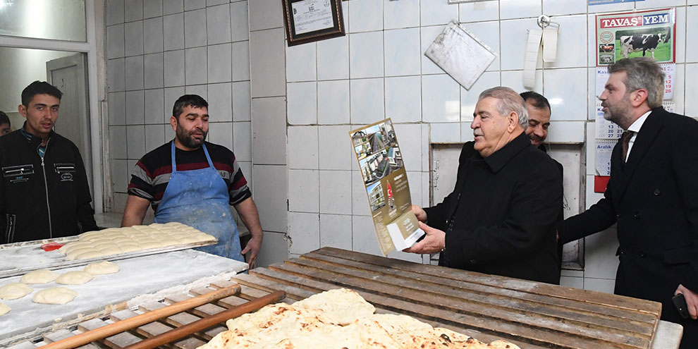 baskan-hanefi-mahcicek’in-esnaf-ziyareti2.jpg