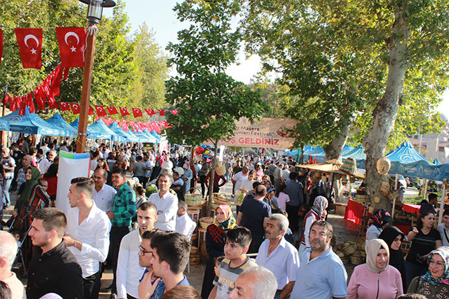 bertiz-masere-gunleri-festivali’nde-efsane-kalabalik2.jpg
