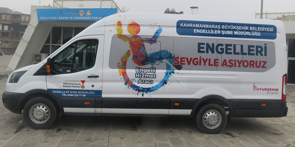 buyuksehir’den-engelli-hasta-tasima-araci1.jpg