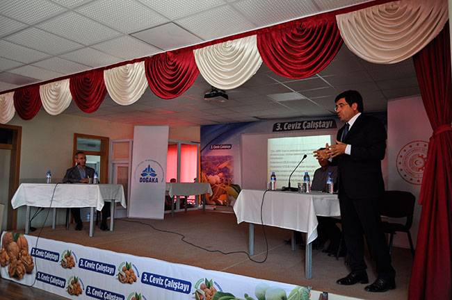 caglayancerit’te-3.-ceviz-calistayi-duzenlendi1.jpg