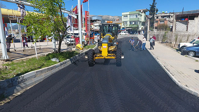 dulkadiroglu’ndan-asfalt-calismasi1.jpg