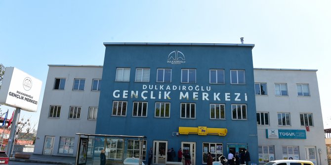 dulkadiroglu-genclik-merkezi.jpg