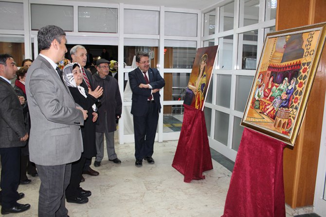 e1-007.jpg e1-007.jpg