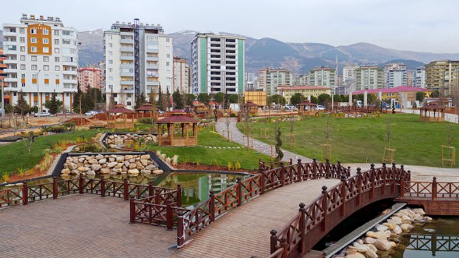 e3-003.jpg e3-003.jpg