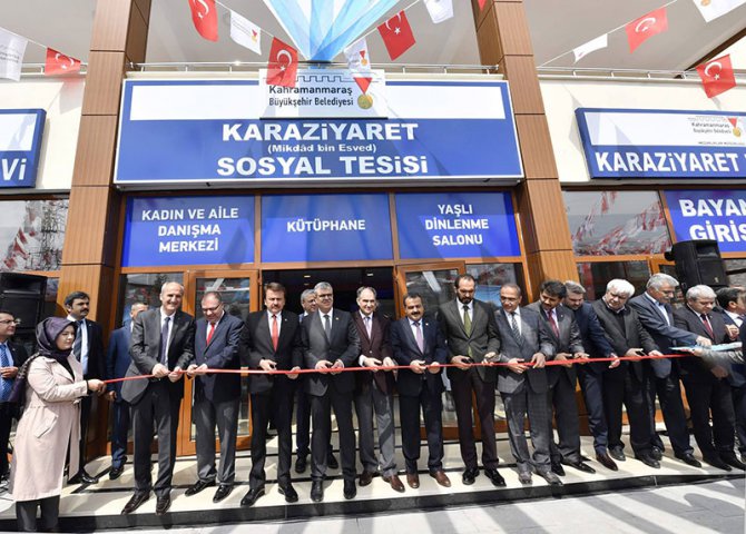 e3-007.jpg e3-007.jpg