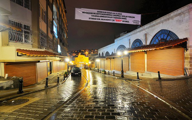 e3-008.jpg e3-008.jpg