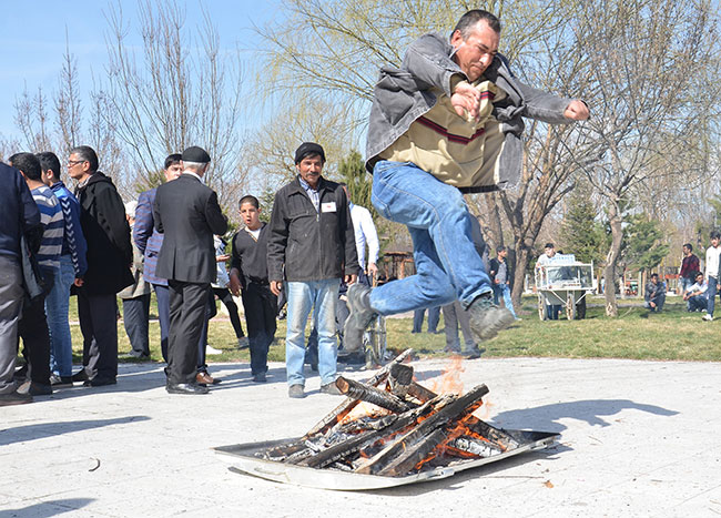 elbistanda-nevruz-bayrami-kutlamalari2.jpg