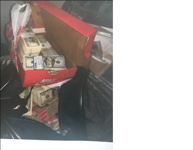 fetocu-memurun-evinde-bavul-dolusu-para-bulundu-18b46b.jpg