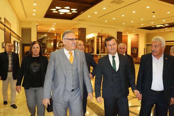 img_0887.jpg img_0887.jpg