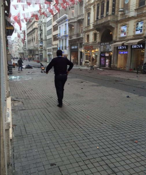 istiklal-caddesi-nde-patlama-8275119_2908_m.jpg