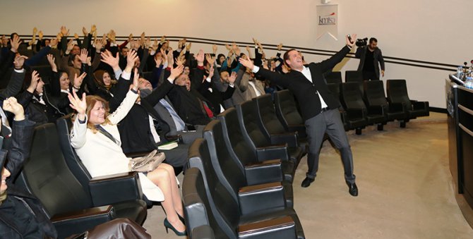 k2-002.jpg k2-002.jpg