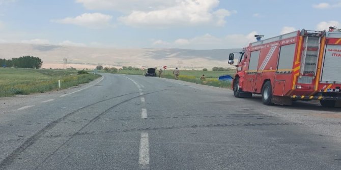 kahramanmarasta-askeri-aracla-otomobil-carpisti-6-yarali.jpg
