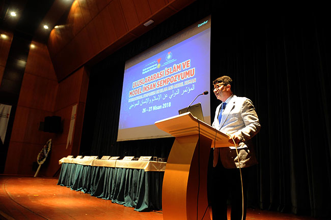 kahramanmarasta-uluslararasi-sempozyum-basladi!3.jpg