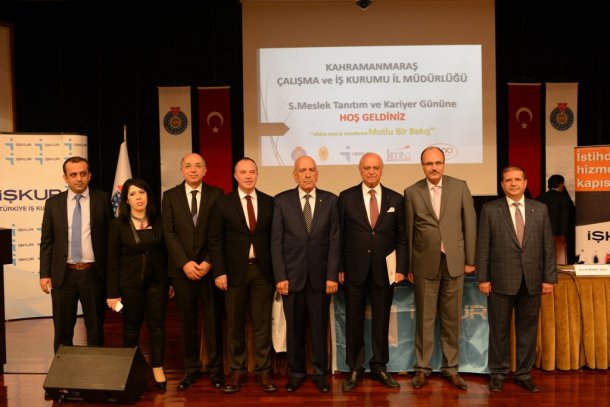 kapanis.jpg kapanis.jpg