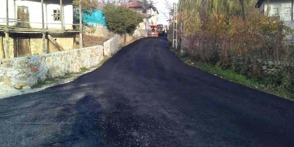 karaahmet-yolu-asfaltlandi2.jpg