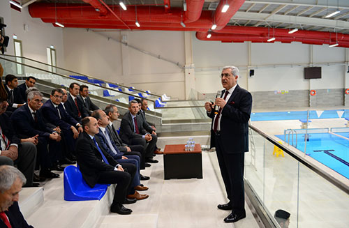ksu-yari-olimpik-kapali-yuzme-havuzu-torenle-acildi2.jpg