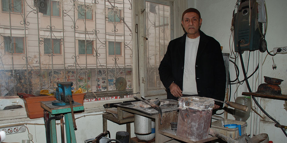 madencilerin-ve-kuyumcularin-duayeni-ahmet-firis-2.jpg