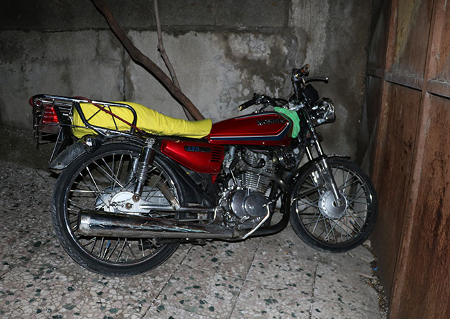 motosikletli-carptigi-yaya-hayatini-kaybetti.jpg