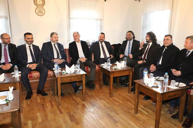 musiad’da-mustafa-kaplan-guven-tazeledi2.jpg