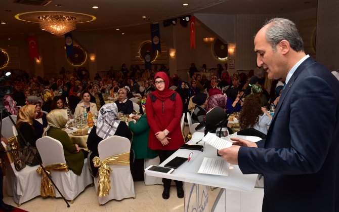 nst_7714.jpg nst_7714.jpg