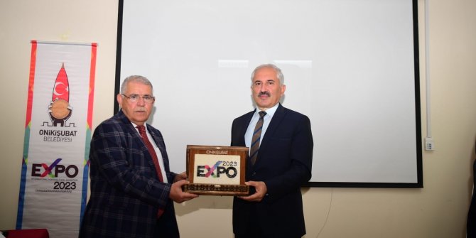 onikisubat-belediye-baskani-hanefi-mahcicek-expo-2023u-tanitim-faaliyetleri-kapsaminda-andirin-ilcesine-giderek-expoyu-anlatti.jpeg