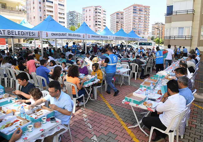 onikisubat-belediyesi’nden-birlik-ve-beraberlik-kahvaltisi1.jpg