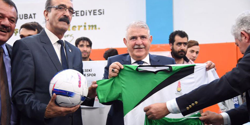 onikisubat-belediyesi-sporun-ve-sporcunun-yaninda-1.jpg