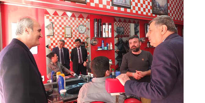 p1-002.jpg p1-002.jpg