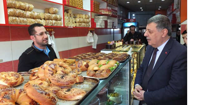 p2-002.jpg p2-002.jpg