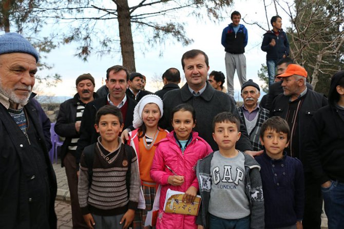 p3-001.jpg p3-001.jpg