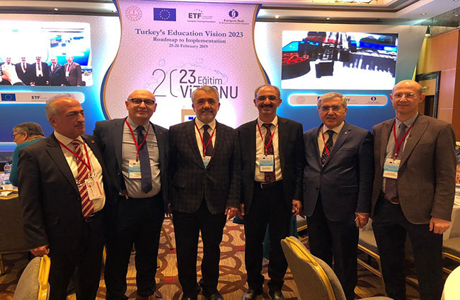 rektor-can,-2023-turkiye-egitim-vizyonu-calistayi’na-katildi1.jpg