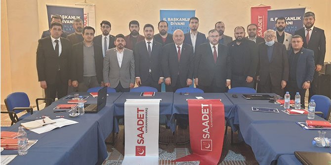 saadet-partisi-planlama-toplantisini-gerceklestirdi.jpg