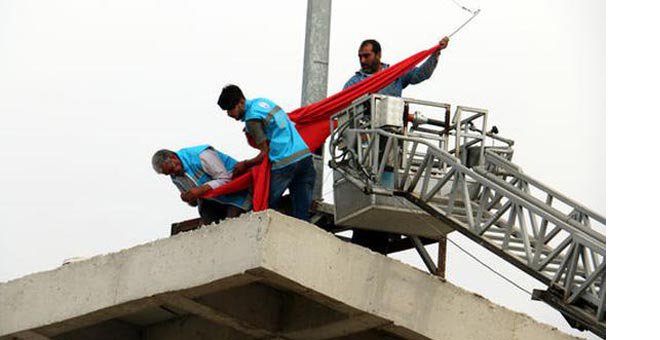 suriye-sinirindaki-turk-bayraginin-yeri-degistirildi-22100e.jpeg suriye-sinirindaki-turk-bayraginin-yeri-degistirildi-22100e.jpeg