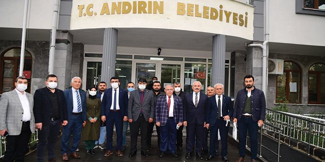 tanitim-toplantisina-ak-parti-onikisubat-baskani-mucahit-kara-andirin-belediye-baskani-ahmet-dogan-ilce-baskani-abdulkadir-kayiran-genclik-kollari-baskani-erdogan-bozdogan-andirin-belediyesi-meclis-uyeleri-tes.jpg
