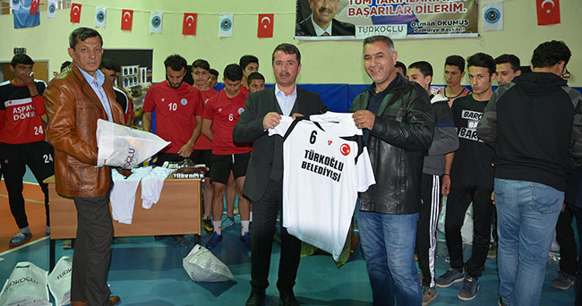 turkoglu’nda-spor-faaliyetleri-devam-ediyor1.jpg