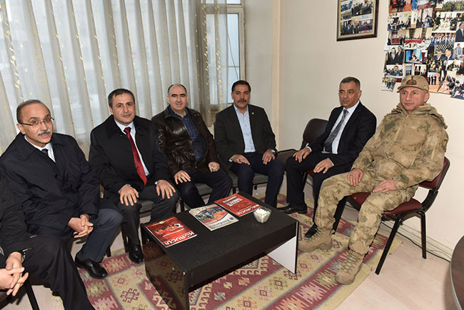 vali-ozkan-kahramanmaras-guvenlik-koruculari-dernegini-ziyaret-etti2.jpg