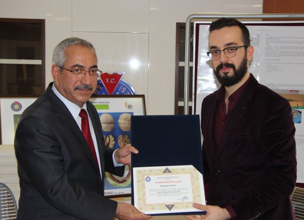 yelek-1.jpg yelek-1.jpg